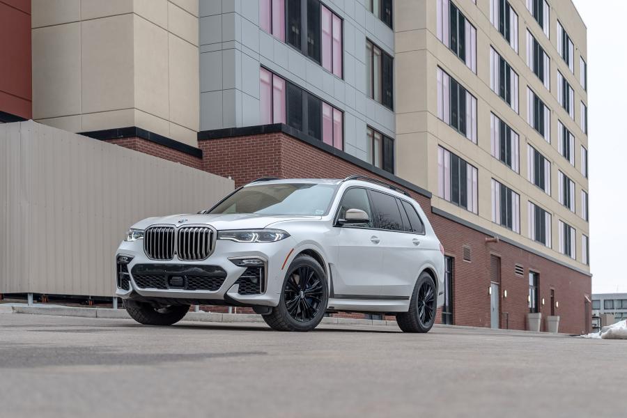  BMW X7 M50i (G07) 2019 года  (NA) (фото 14 из 40)